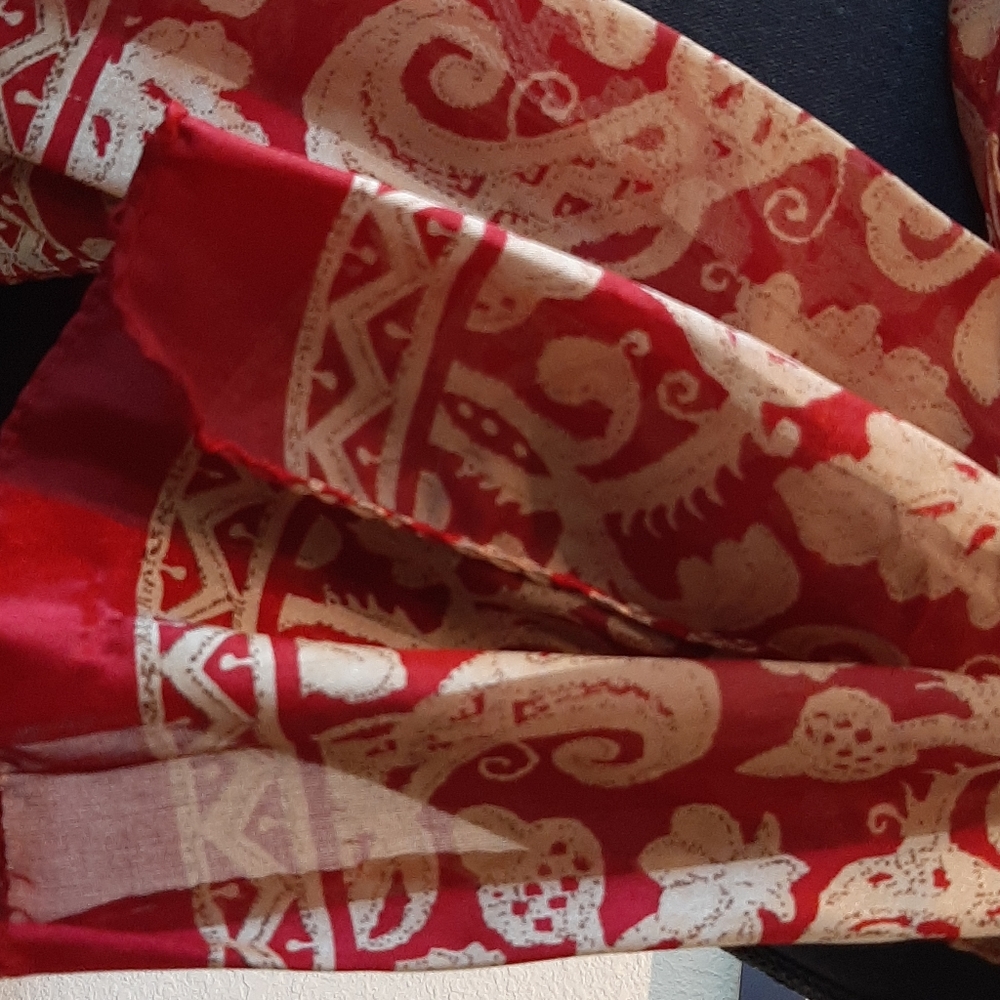 Scarf - Picture 2 of 2